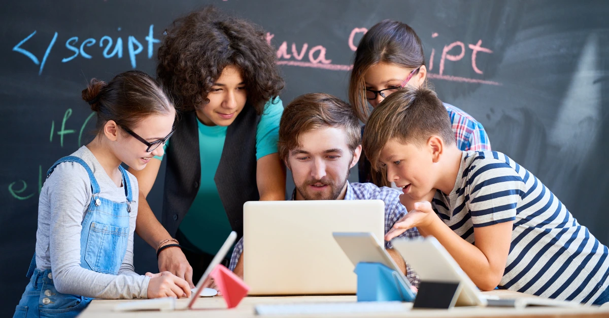 Top 5 Courses & Skills Must for Every Student in 2025!