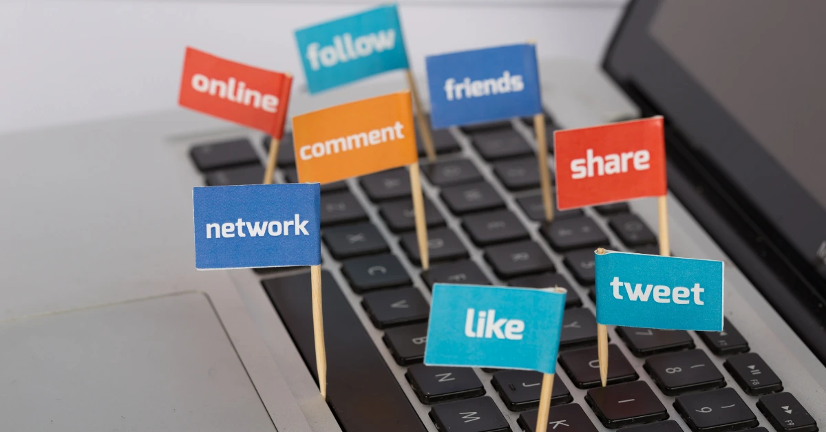 Social Media से कैसे लाखों कमाएं |